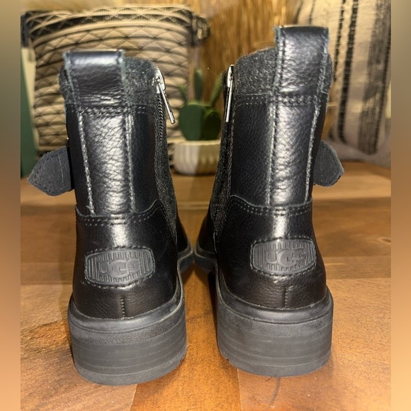 NWOB UGG Harrison Moto Boots Sz 6 - Picture 7 of 14